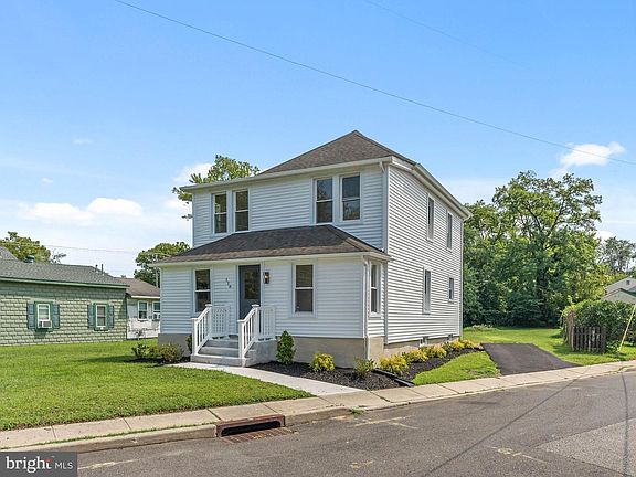 3rd image of 116 Swedesboro Ave