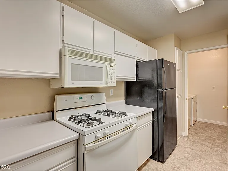2200 Fort Apache Rd #2121 — Photo 10