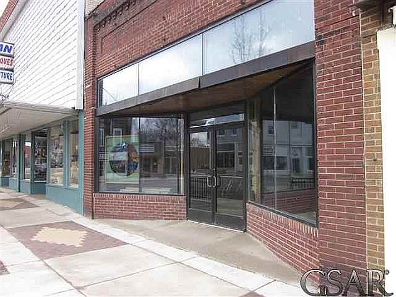 1st image of 209 N Saginaw St