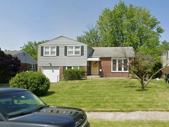 (undisclosed Address), Willow Grove, PA 19090