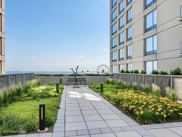 600 N Lake Shore Dr #3504 — Photo 20