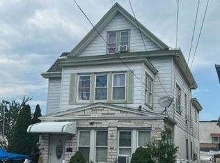 9909 98th St, Jamaica, NY 11416