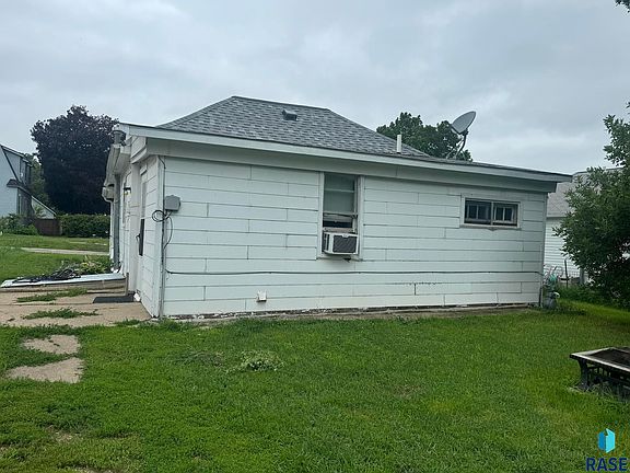 4th image of 322 N Catherine Ave
