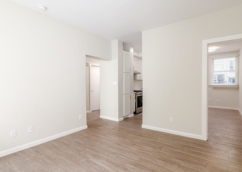 1st image of 1167 Pine St #15I