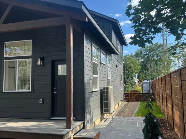 1211 Pine St, Sandpoint, ID