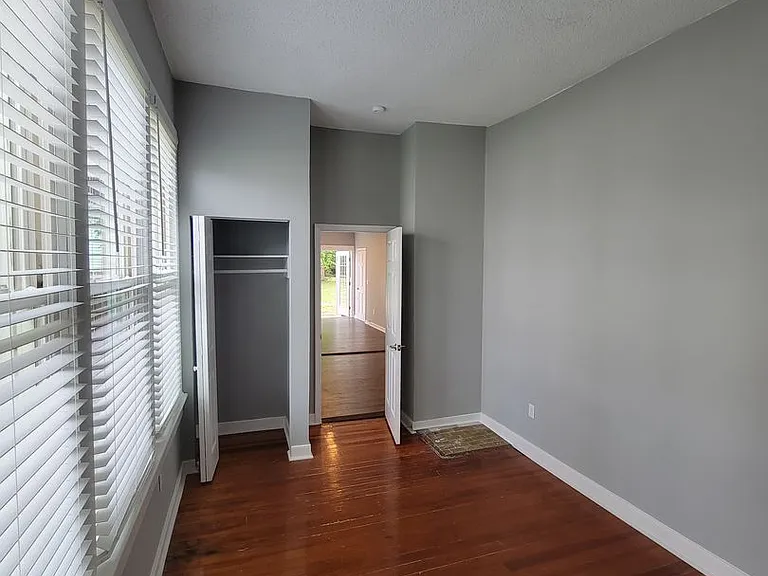 1016 Pecan Ave — Photo 52