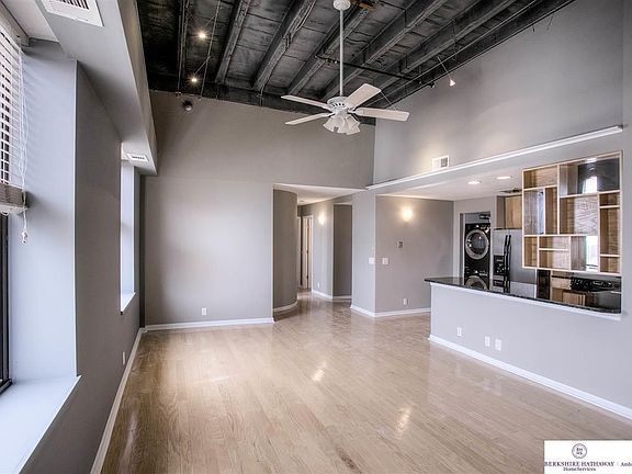4th image of 312 S 16th St APT 1005