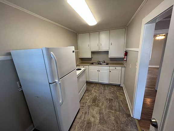 2nd image of 110 School St APT A