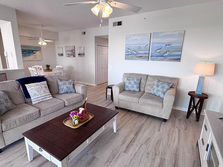 6828 Toland Dr #402 — Photo 11