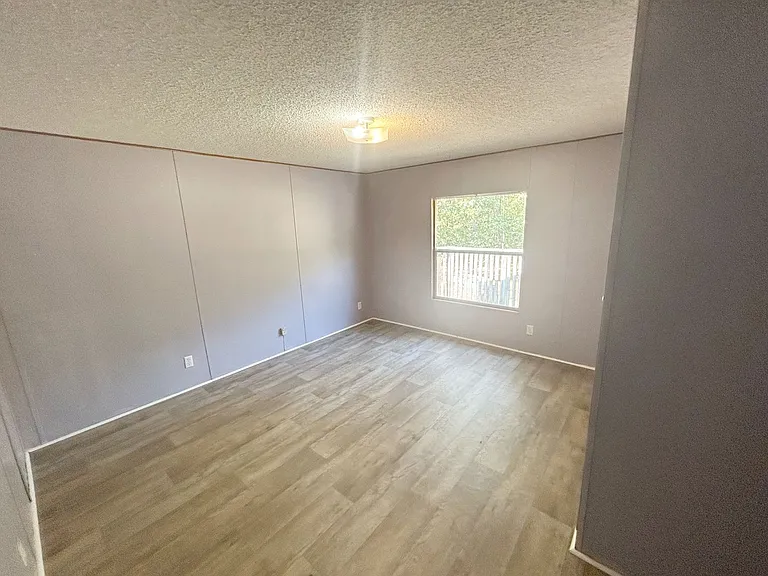 72 Tammy Ln — Photo 7
