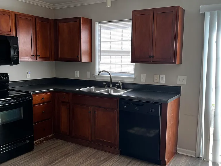 1548 Manning Forest Dr #M7 — Photo 9