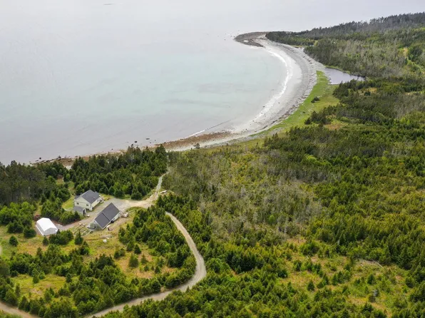 2446 Cape Gegogan Rd, Saint Mary's, NS B0J 3C0