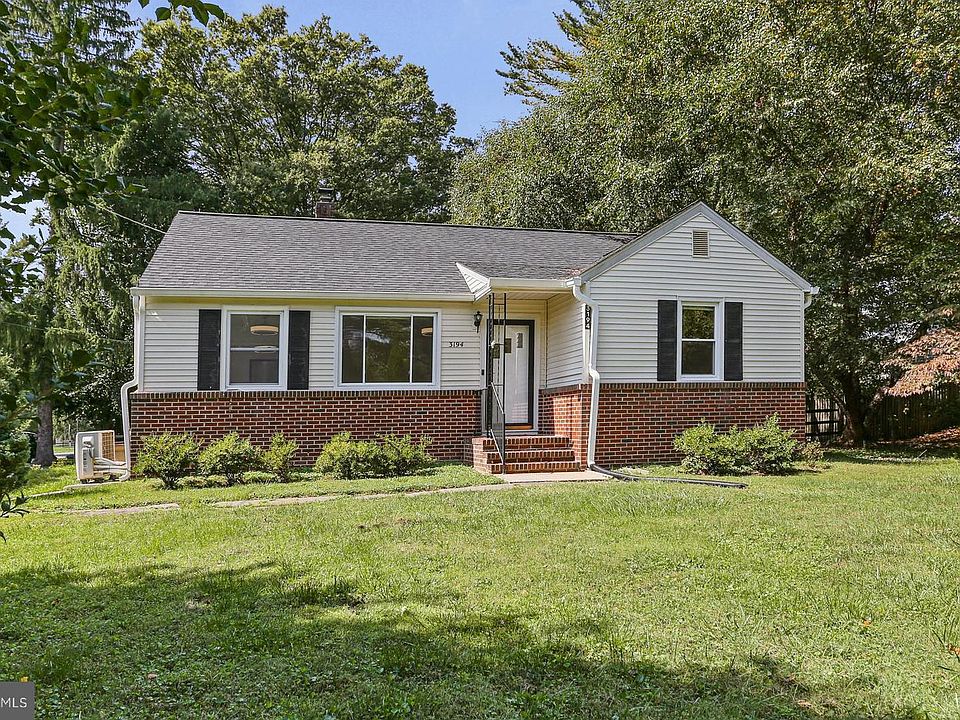 1st image of 3194 Saint Johns Ln
