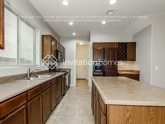 5th image of 14981 W Columbine Dr