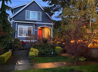 2530 56th Ave SW, Seattle, WA 98116
