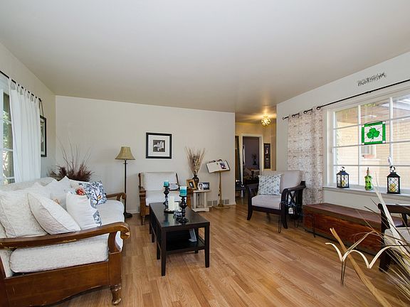 2nd image of 8401 N Greenwood Ave