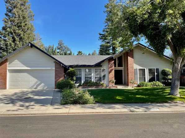 3816 Ruisdael Dr, Modesto, CA 95356