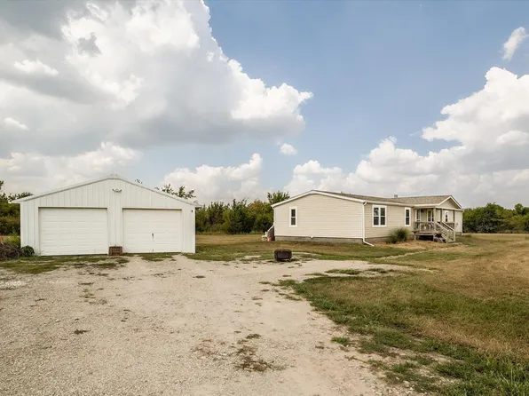 1892 Louisiana Rd, Princeton, KS 66078