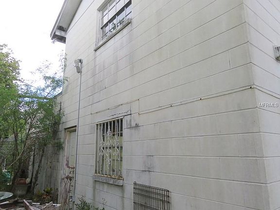 5th image of 2532 Lake Ellen Cir
