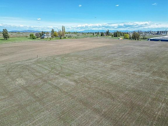 5th image of 12XX S Fairview Heights Rd