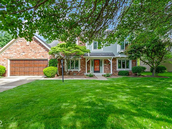 3rd image of 974 Arrowwood Dr