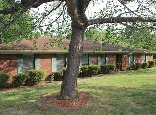 1203 Mockingbird Ln, Tupelo, MS 38801