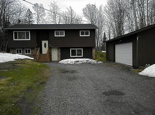 41690 Half Moon Beach Rd, Chassell, MI 49916