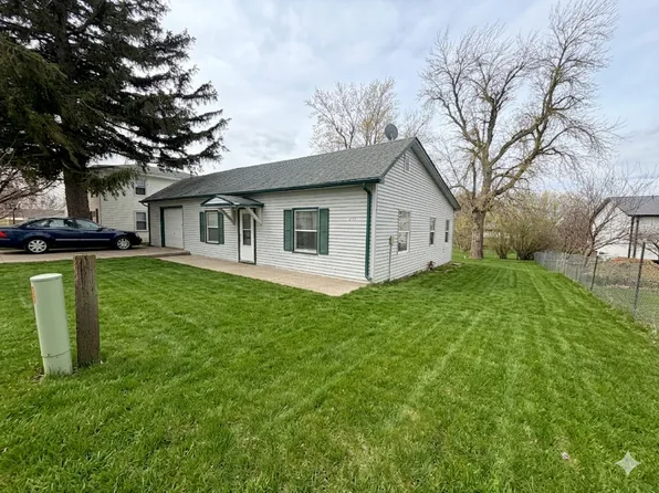205 S 2nd St, Beaver Creek, MN 56116