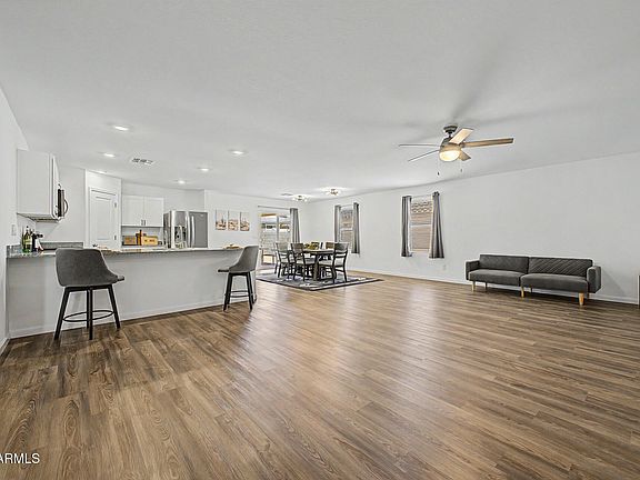 2nd image of 1796 W LAGUNA Drive