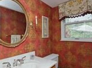 12029 Creekhaven Dr, Saint Louis, MO