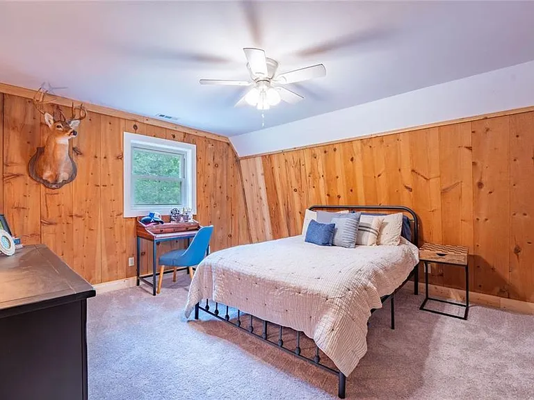 465 Waters Edge Dr — Photo 15