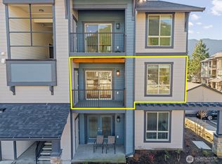 1970 SE 12th Ct #D-201, North Bend, WA