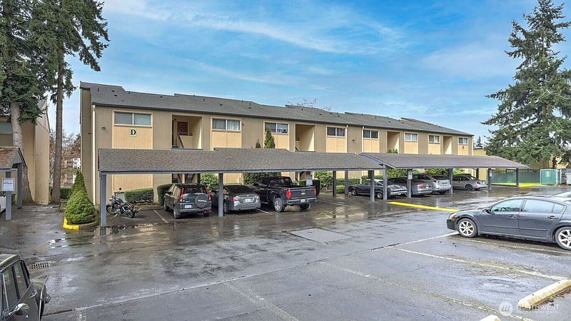 2nd image of 31003 14th Avenue S #D 13