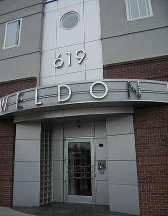 Located in the Art Deco-inspired Weldon Building