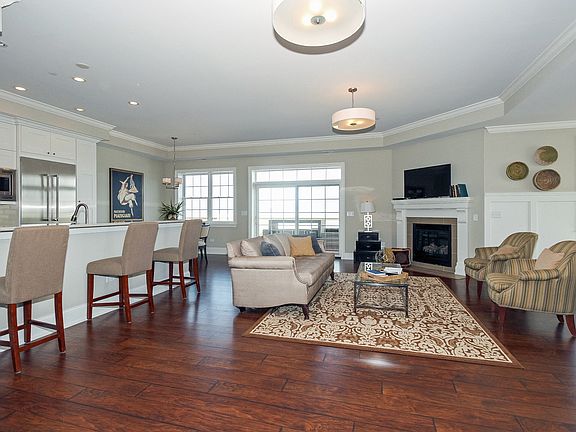 5th image of 10765 W Clocktower Dr #201