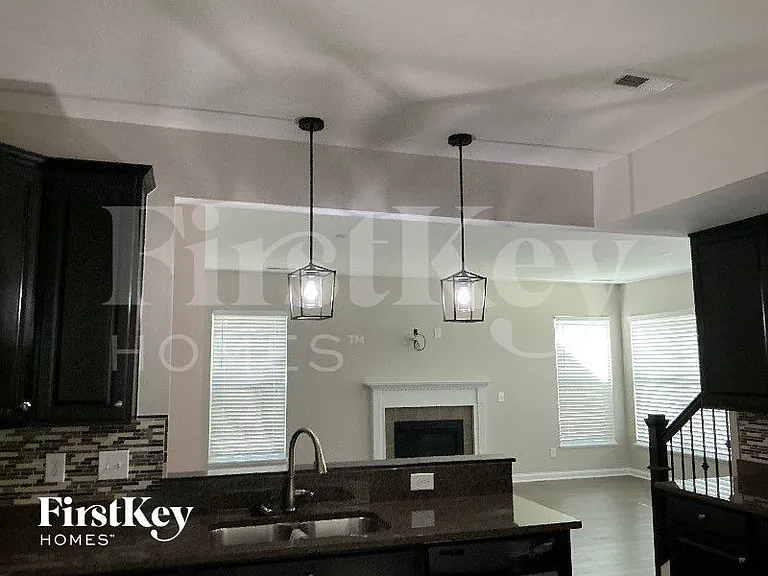 5979 Bell Classic Dr — Photo 3