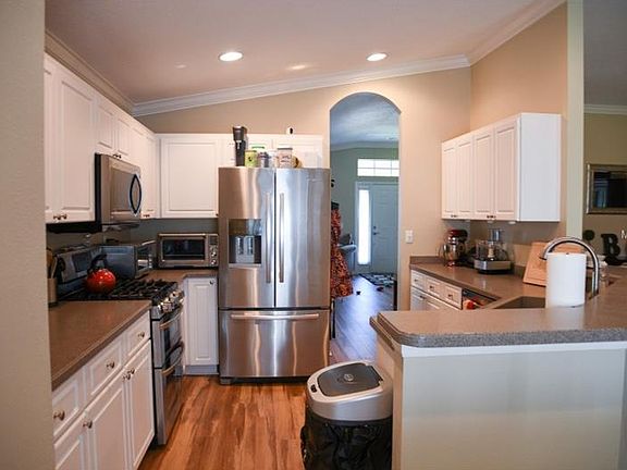 4th image of 14729 Coral Berry Dr