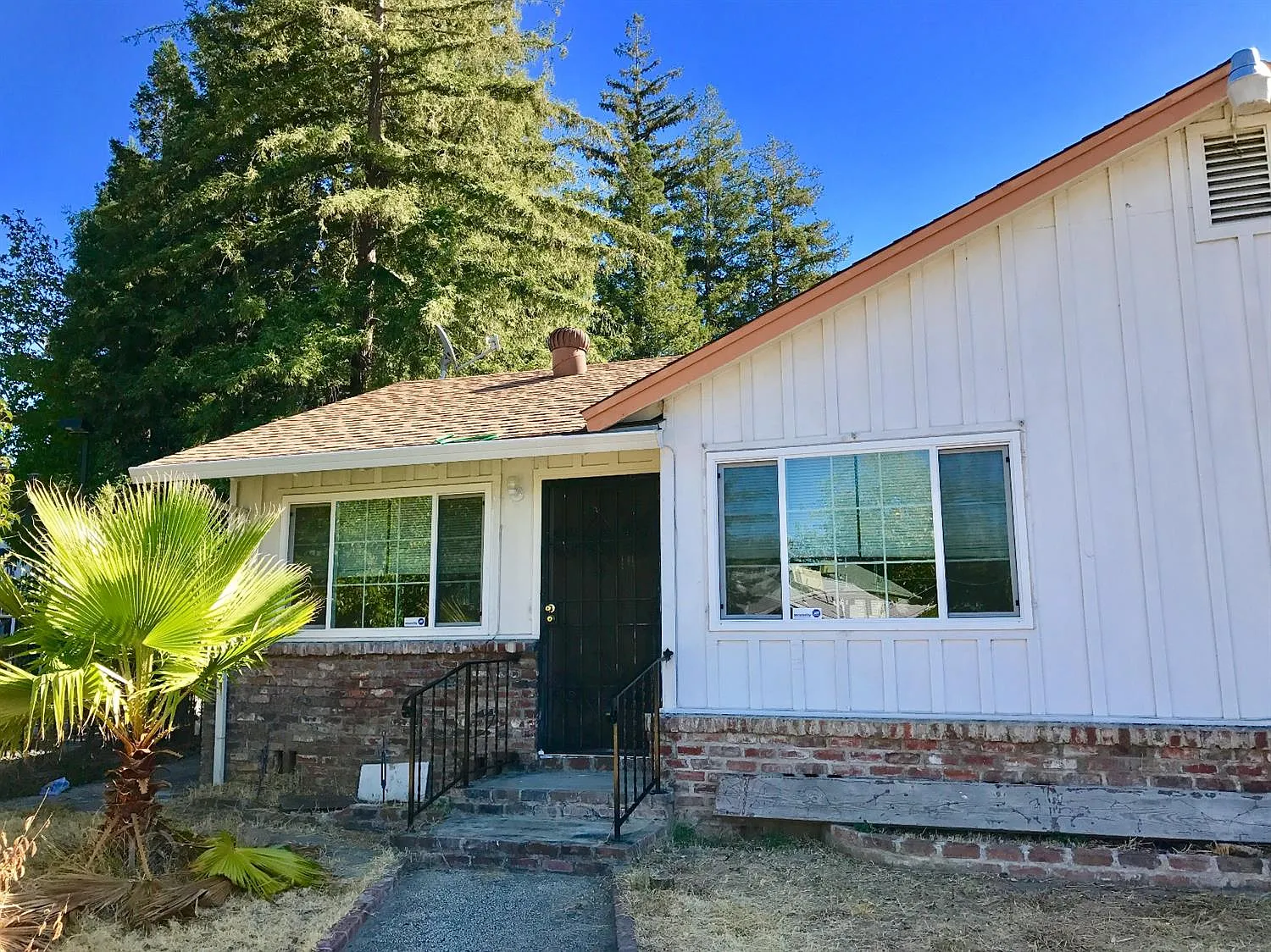 5401 48th Ave photo 1