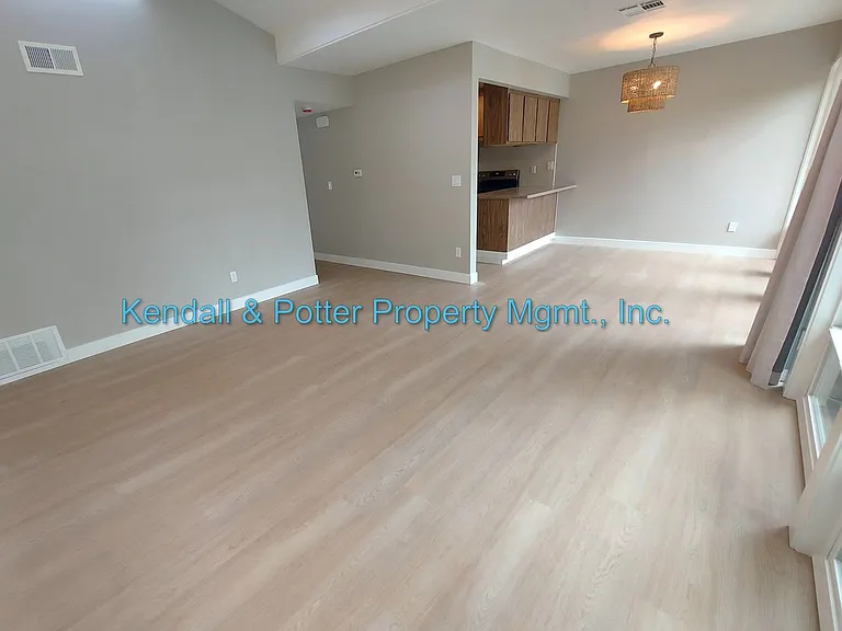 56-98 Seacliff Dr — Photo 6