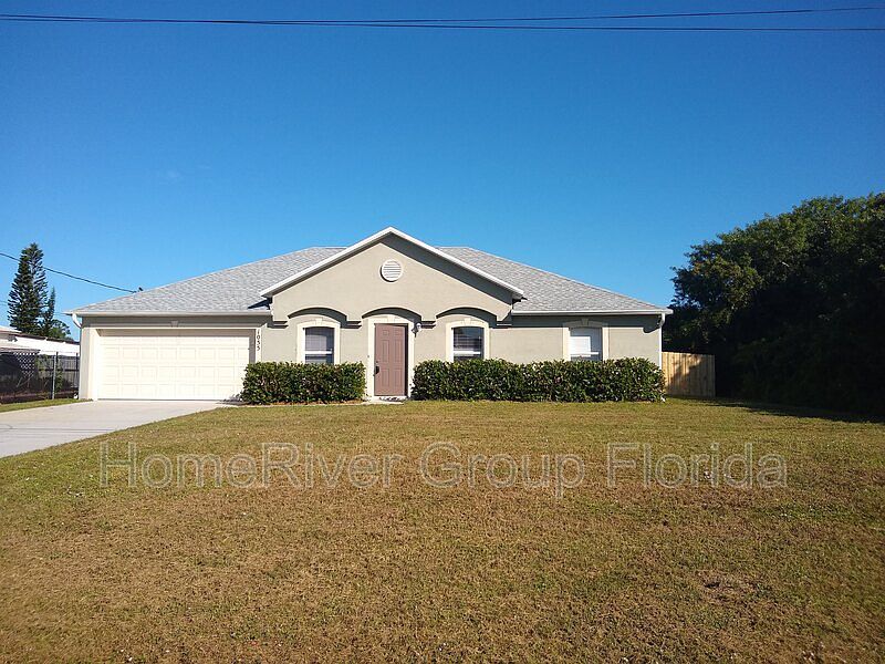 1st image of 1055 SW Idol Ave