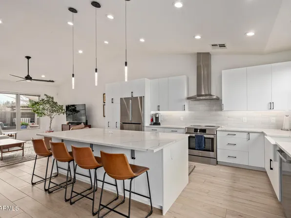 2378 E WISTERIA Drive, Chandler, AZ 85286