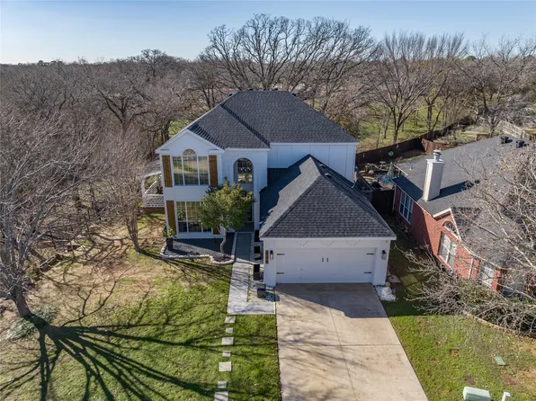906 Vista Oaks Ct, Lake Dallas, TX 75065