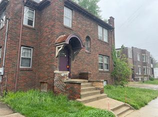 914 18th Ave #2, Rockford, IL 61104