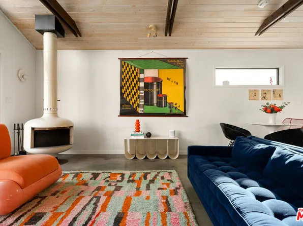 52733 Oak Dr, Pioneertown, CA 92268