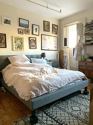 Rented by Space Real Estate | media 31