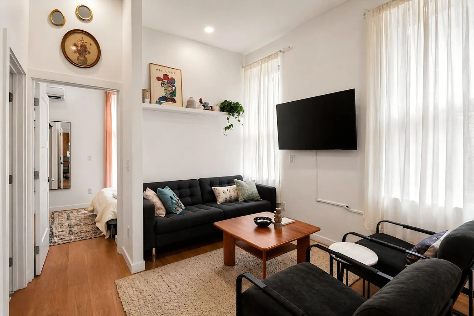 1 bed, 1.0 bath, $1,971 — Photo 1