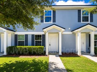 8441 McGirts Village Ln, Jacksonville, FL 32210