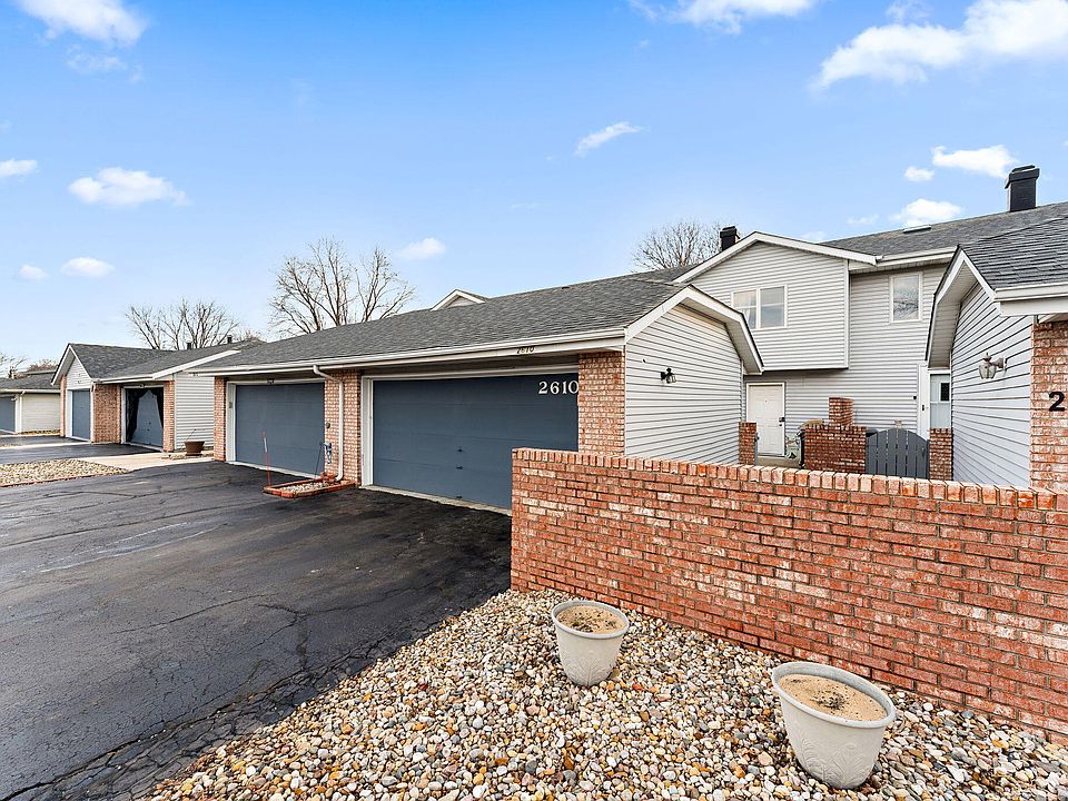 1st image of 2610 Knollwood Dr
