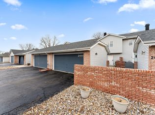2610 Knollwood Dr, Crown Point, IN 46307