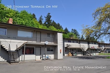 1st image of 138 Stoneway Ter NW